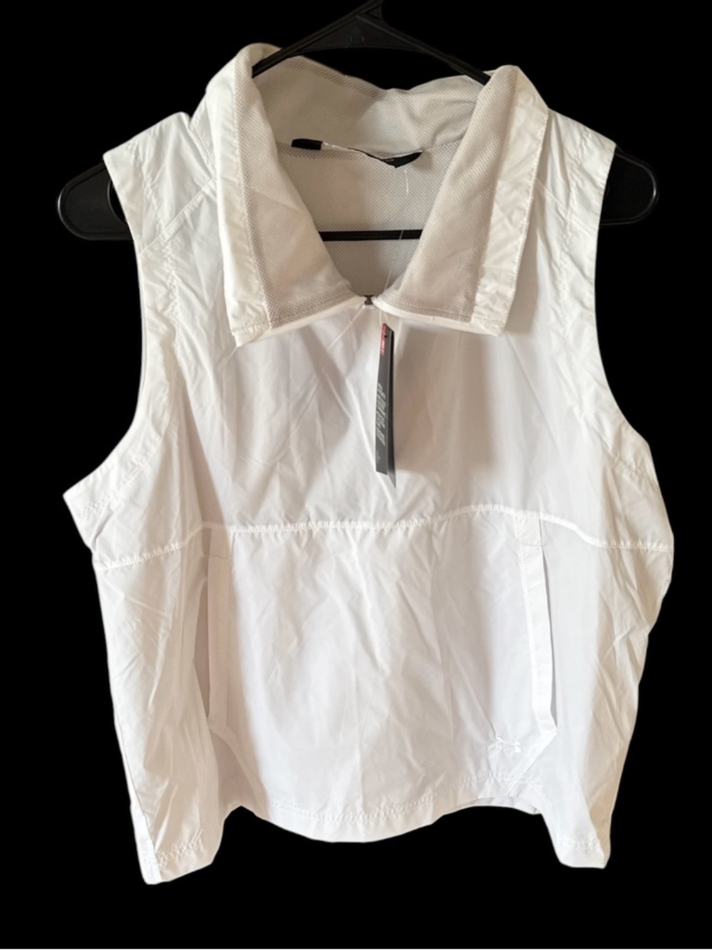 Under Armour Loose Nylon White Vest Women’s Size Small NWT
